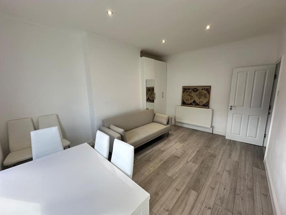 3 Bed Hackney/Harringay Flat Lejlighed London Eksteriør billede